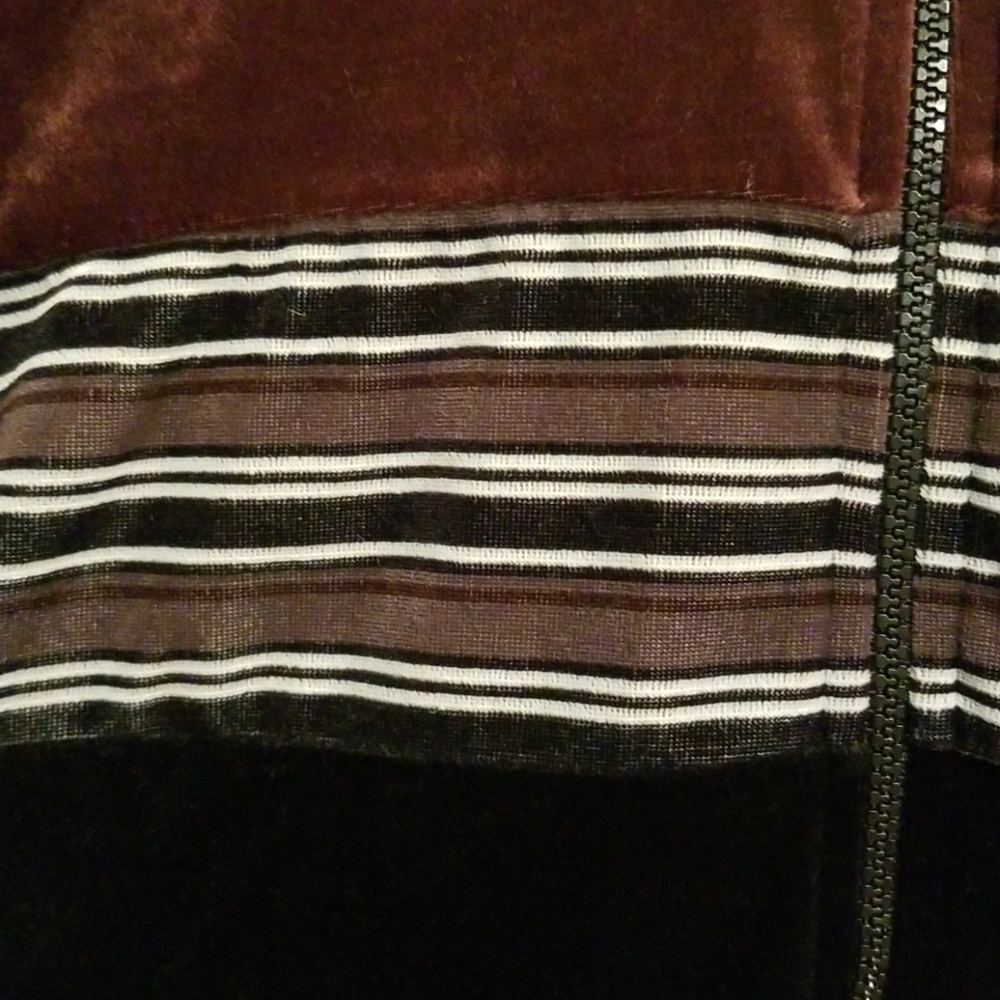 👄V Voice jacket - Picture 4 of 8